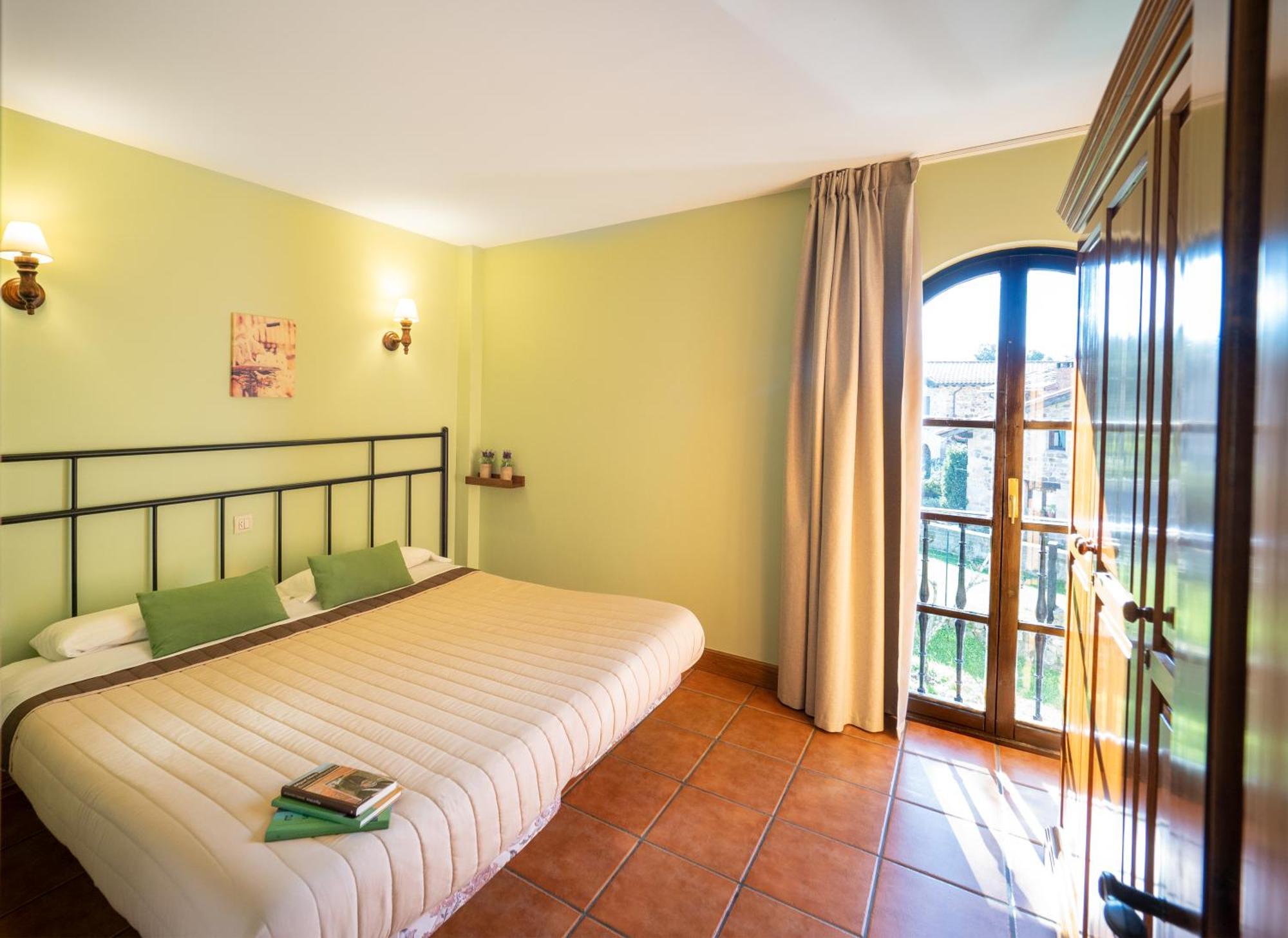 Apartamentos Florinda Ucieda Habitación foto
